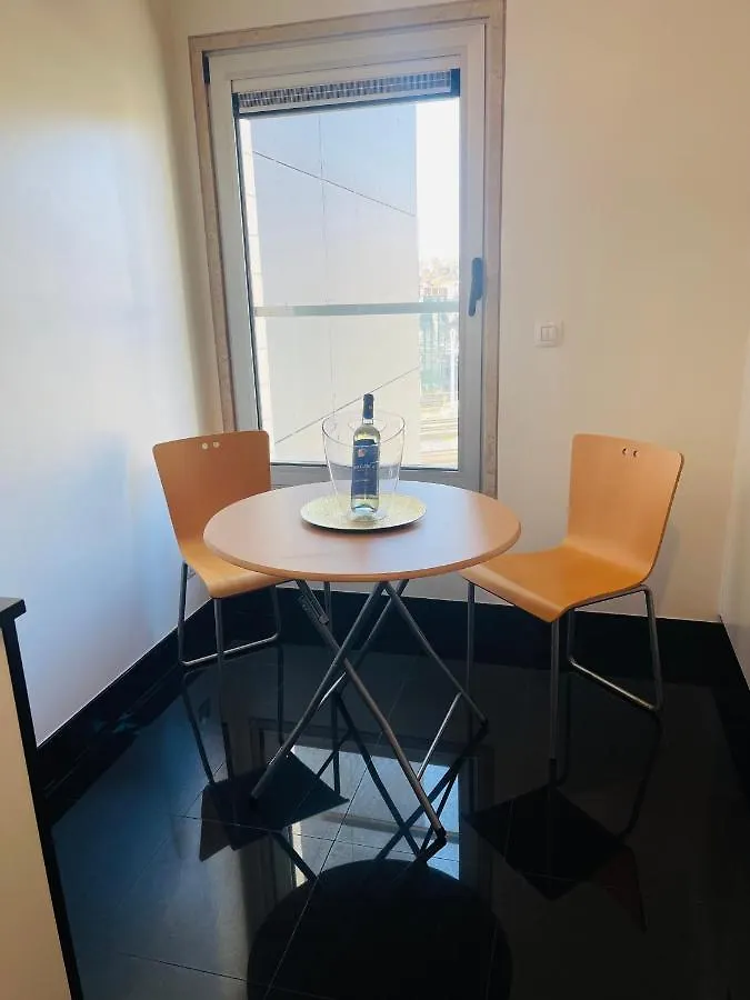 Expo Luxury Apartment Лиссабон