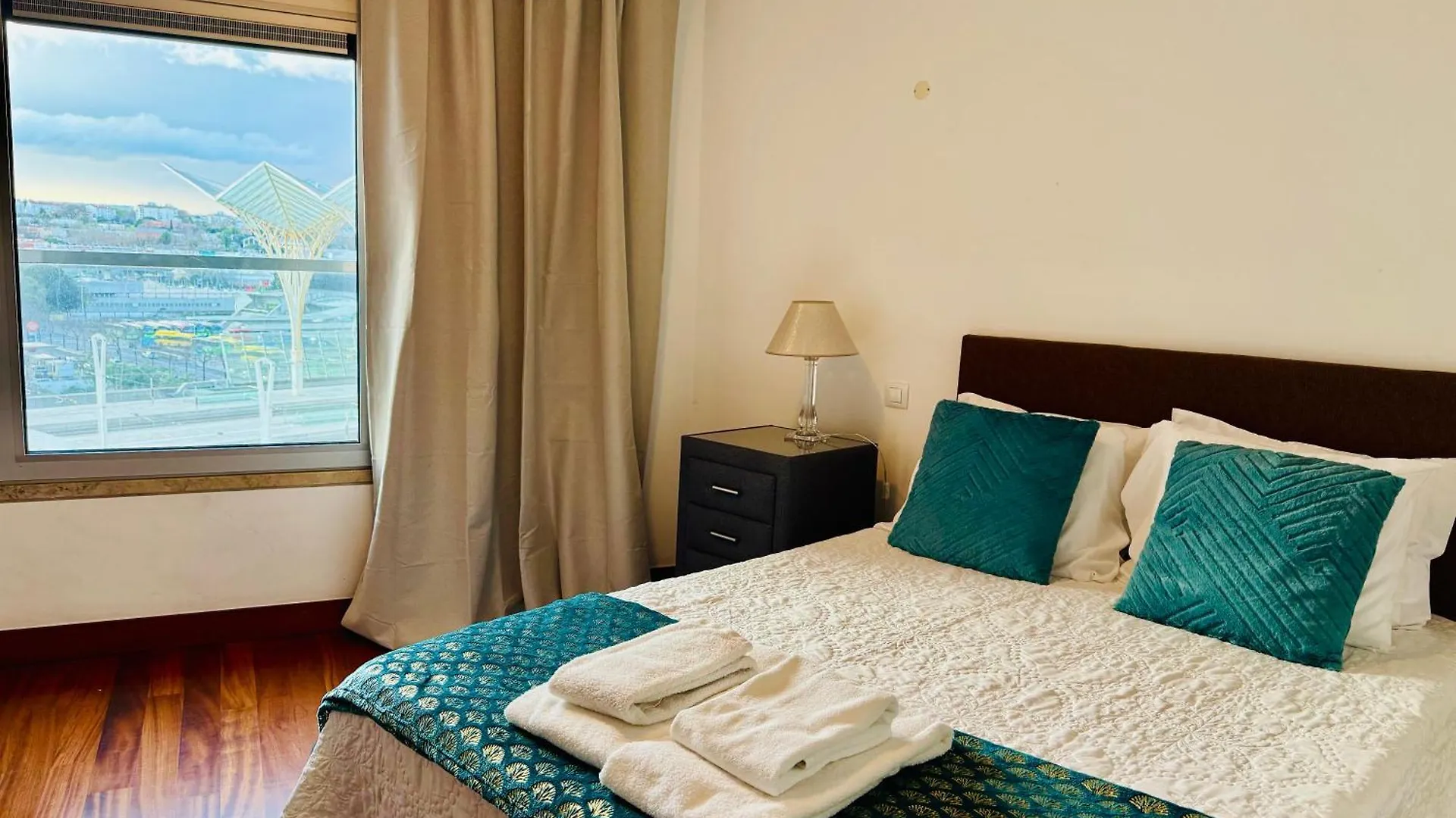 Expo Luxury Apartment Lisbon 0*,